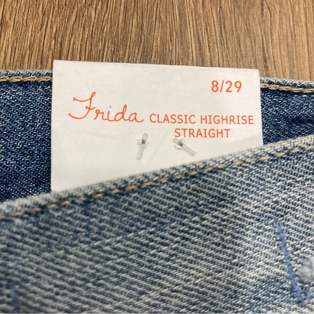 M1858 Women’s Jeans Frida Classic High Rise Straight Size 8 NWT Light Wash - Picture 7 of 15